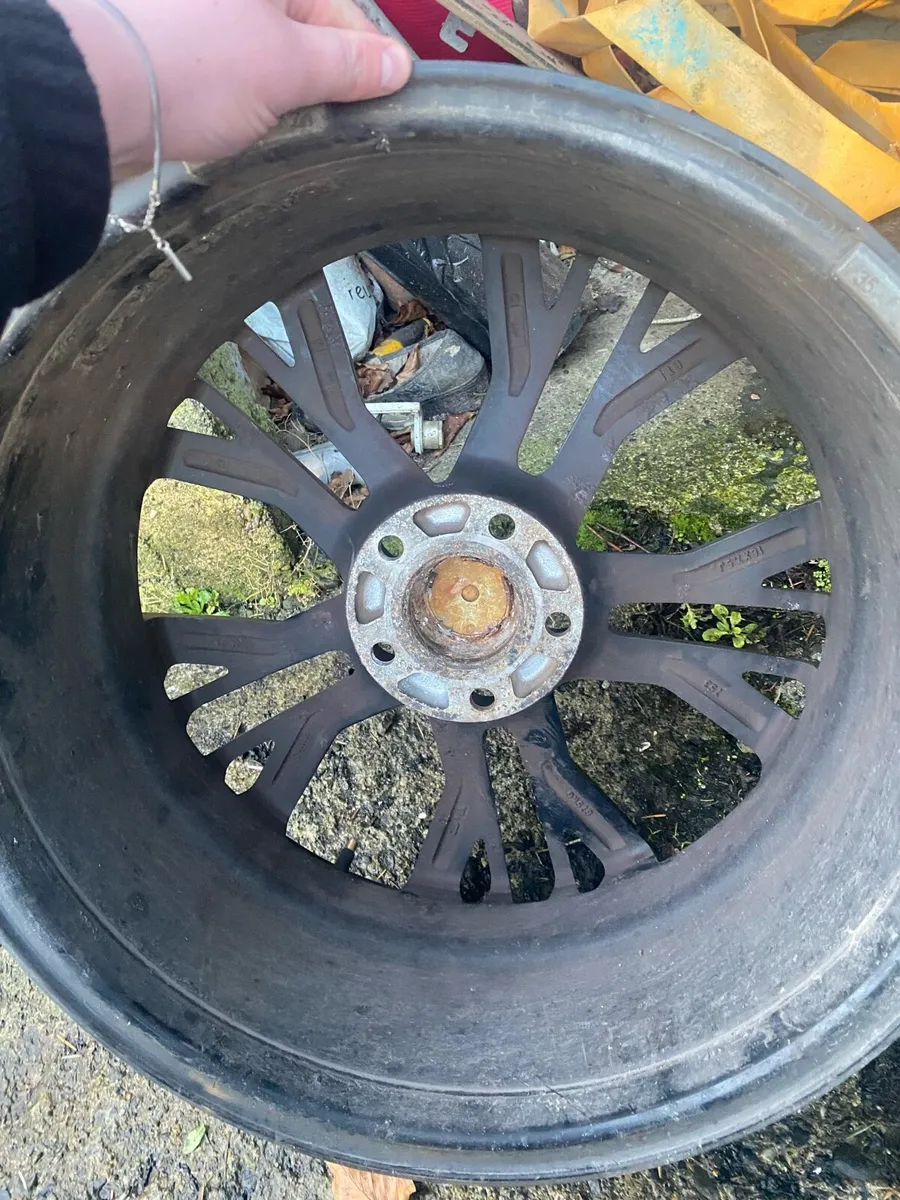VW Alloys - Image 3