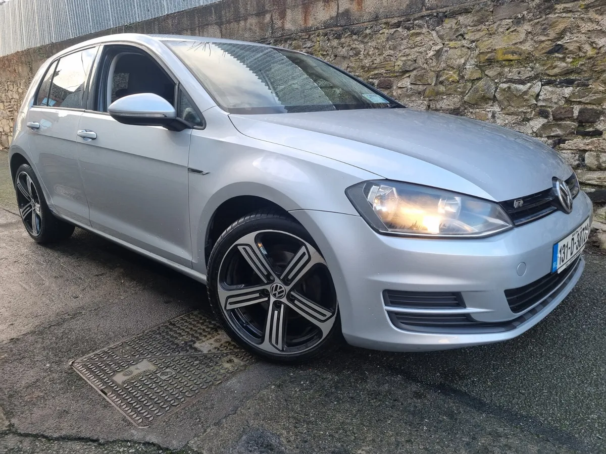 Volkswagen Golf 2013 - Image 1