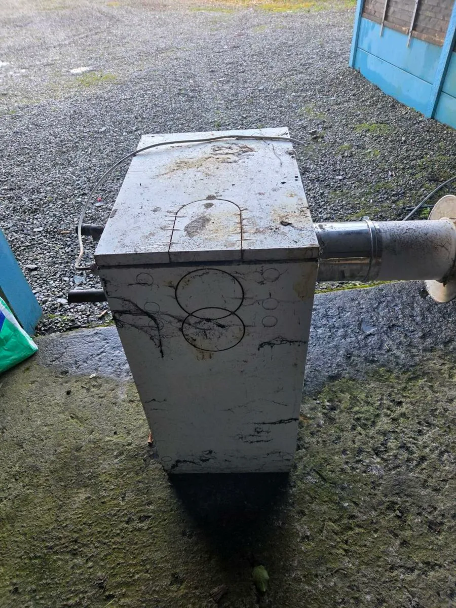 Oil boiler - Image 3