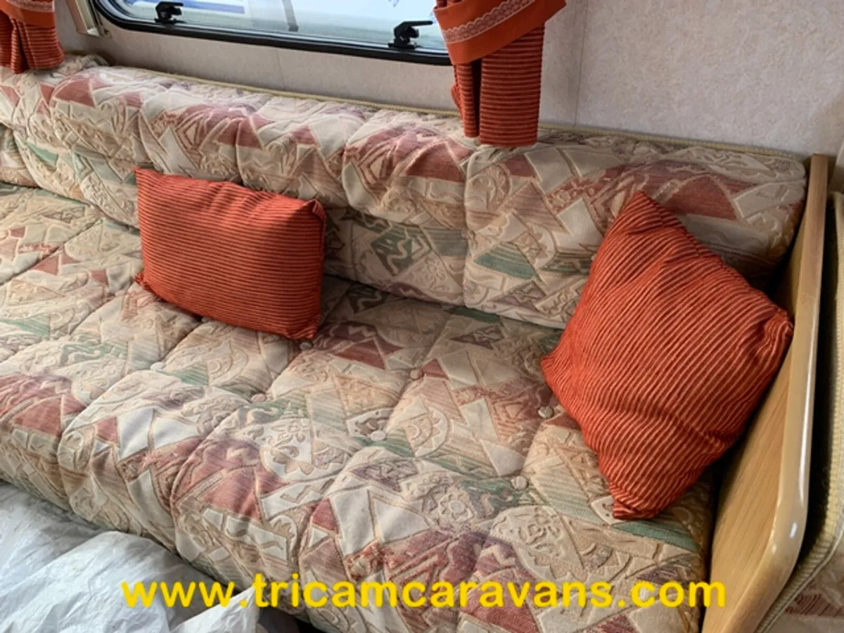 2001 Bailey Ranger 510/4 Lightweight 4 Berth - Image 4