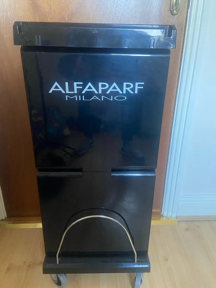 Alfaparf Milano salon trolley, - Image 1