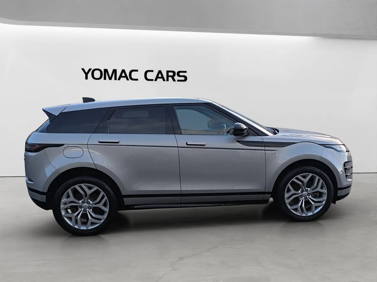 RANGE ROVER EVOQUE P300E R DYNAMIC SE - HIGH SPEC - Image 3