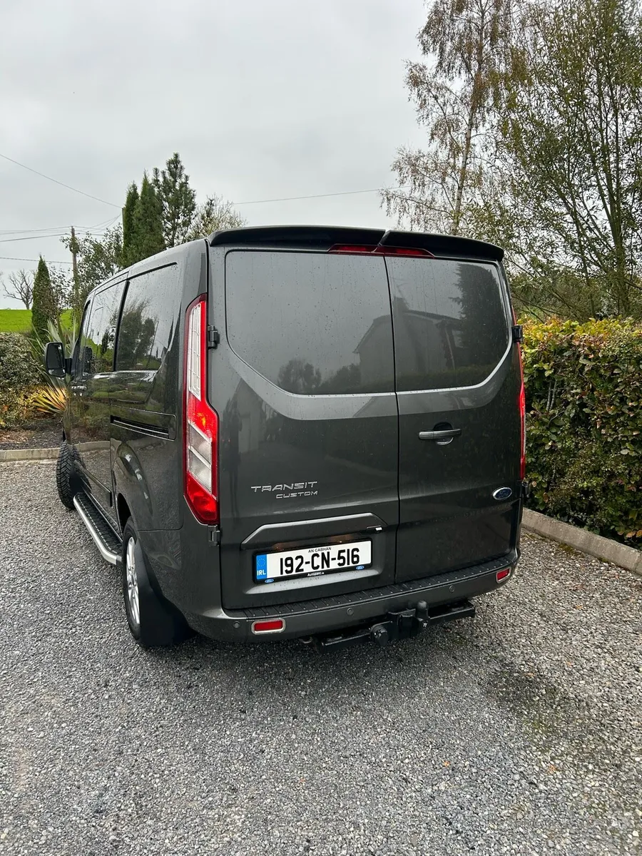 Ford Transit Custom Crewcab 2019 - Image 4