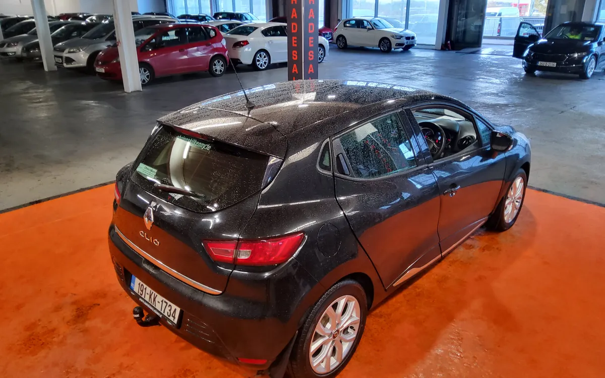 Renault Clio 2019 - Image 3