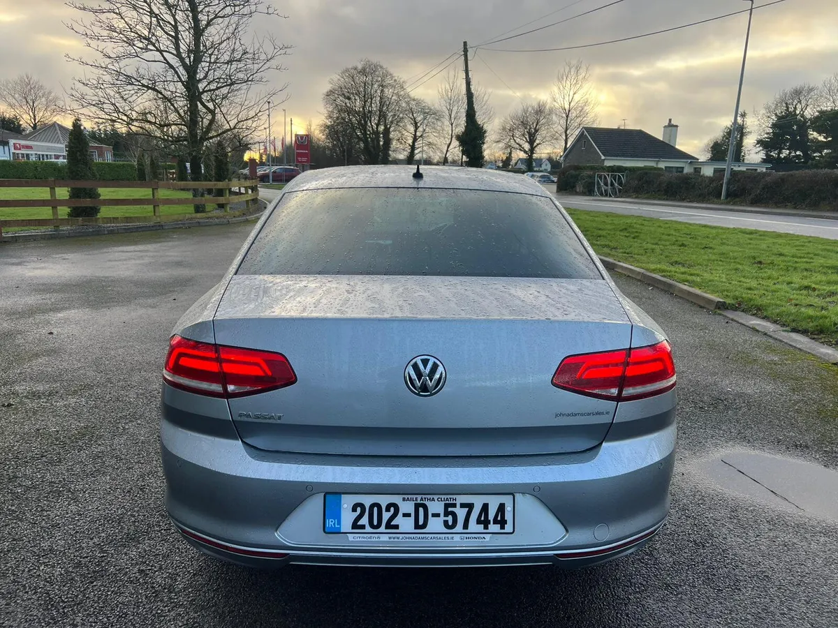 Volkswagen Passat Comfortline 2020 - Image 4