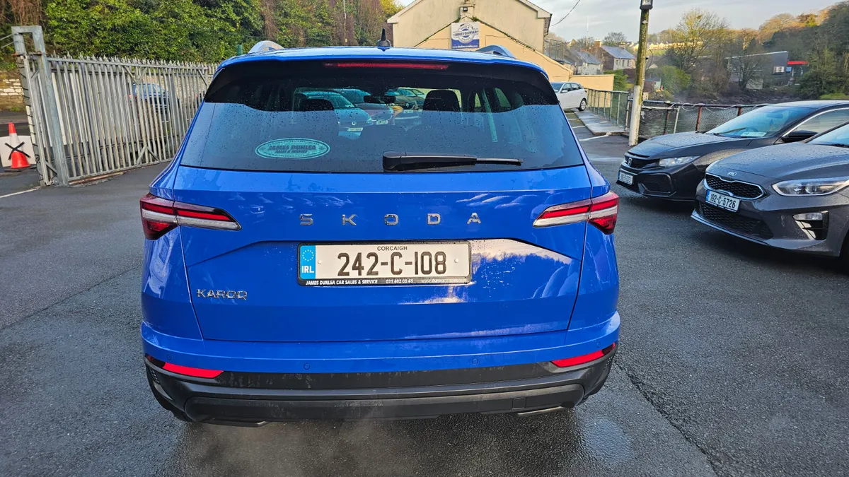 Skoda Karoq 2024   1.5TSI 150HP DSG - Image 4