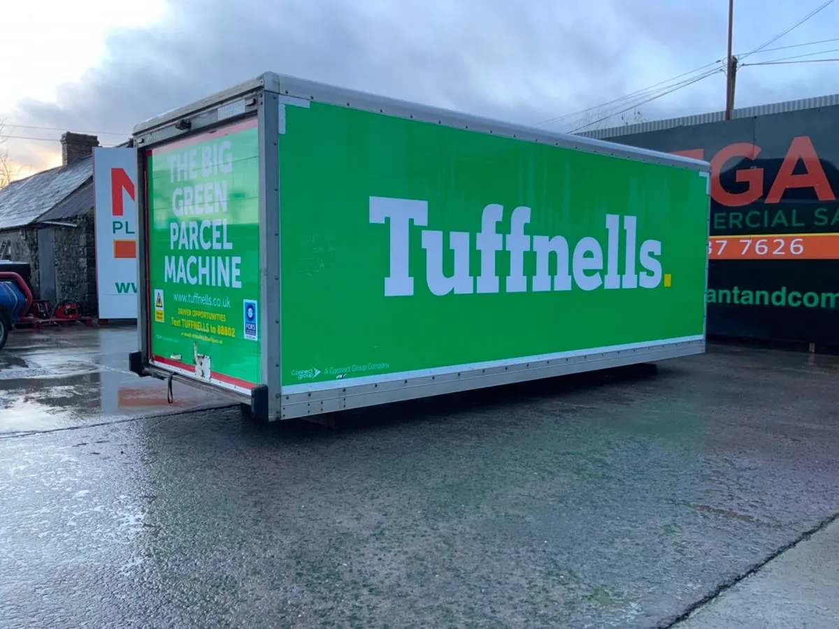 20ft GRP BODY............STORAGE / REMOUNT. - Image 3