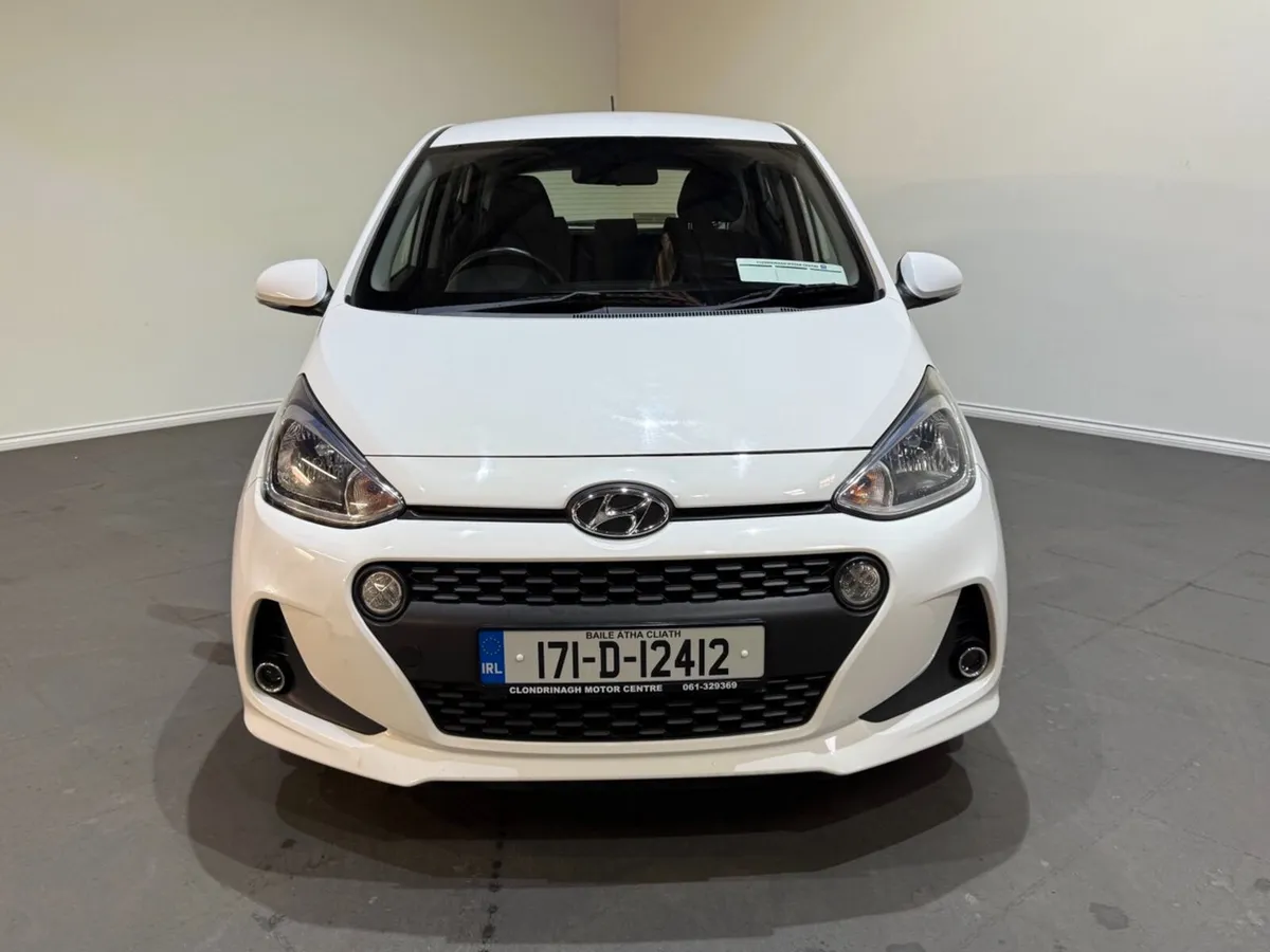 Hyundai i10 1.0L Deluxe Only 101,000 km - 2017 - Image 2