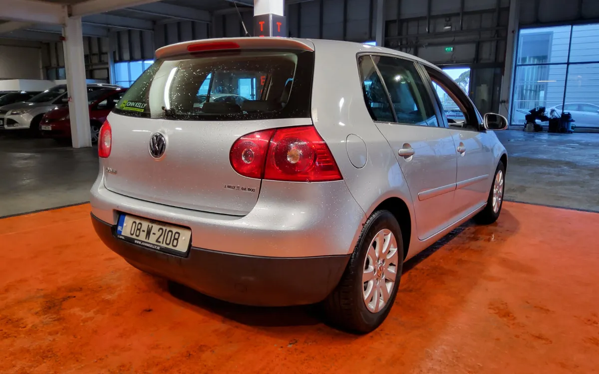 Volkswagen Golf 2008 - Image 4
