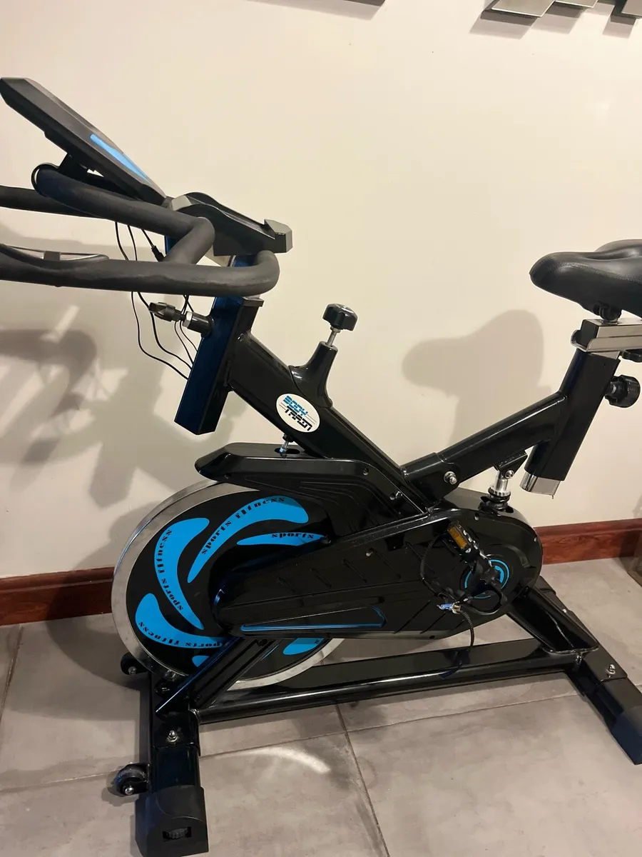Exercise bike - Image 1