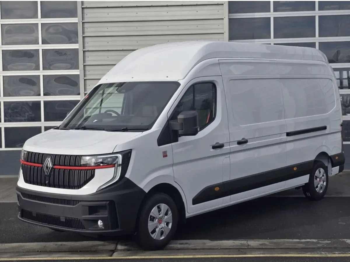 Renault Master Red Edition L3H3 170BHP - Image 2