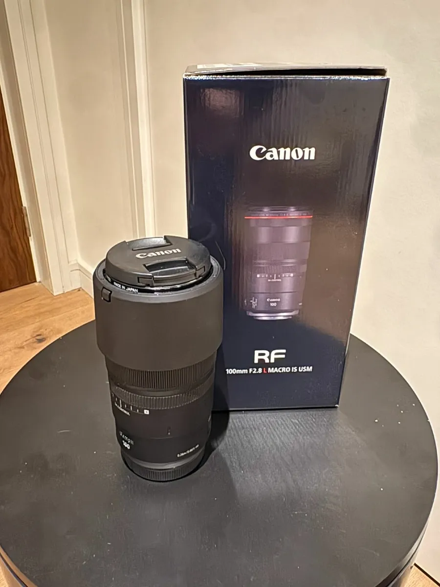 Canon RF 100mm F2.8 Macro USM - Image 1