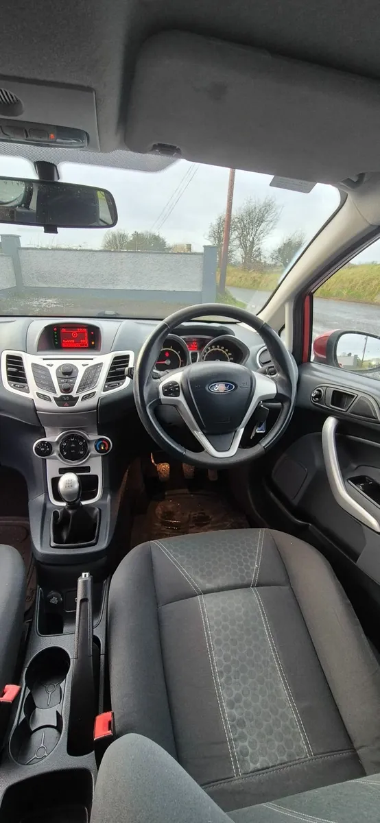 Ford Fiesta 2009 - Image 3