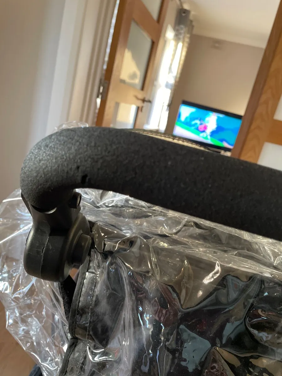 Double out n about Buggy - Image 2