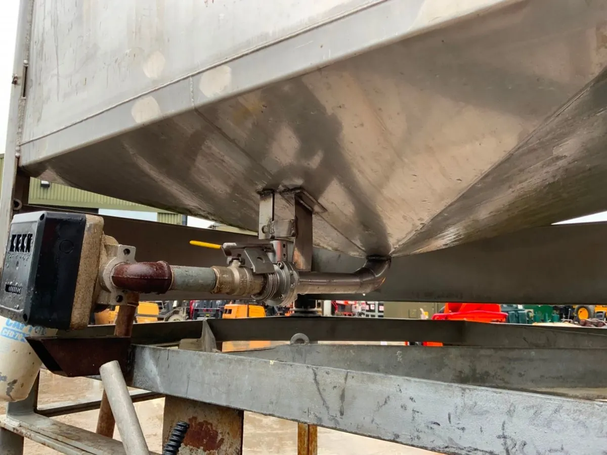 1000lts STAINLESS FUEL DELIVERY TANK......707. - Image 4