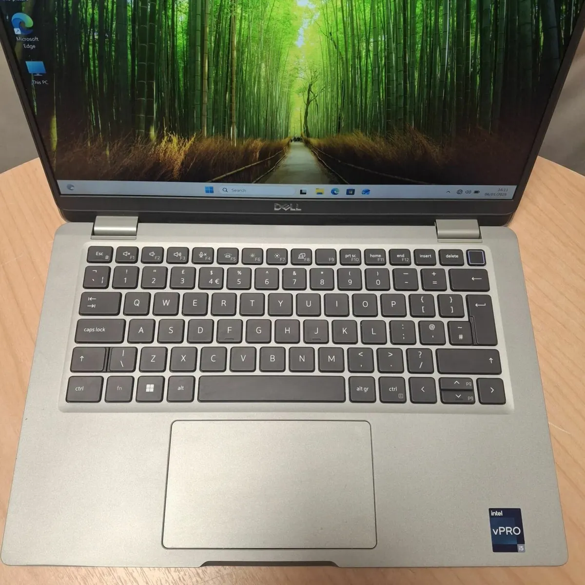 Dell Latitude 5330 | i5-1245U | 16GB RAM SKU 673 - Image 1