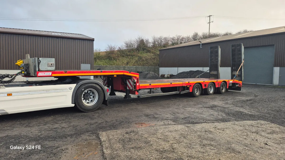 Max low loader - Image 1