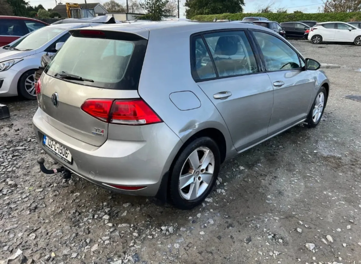 2013 Vw Golf 1.6 Diesel Driving - Image 4