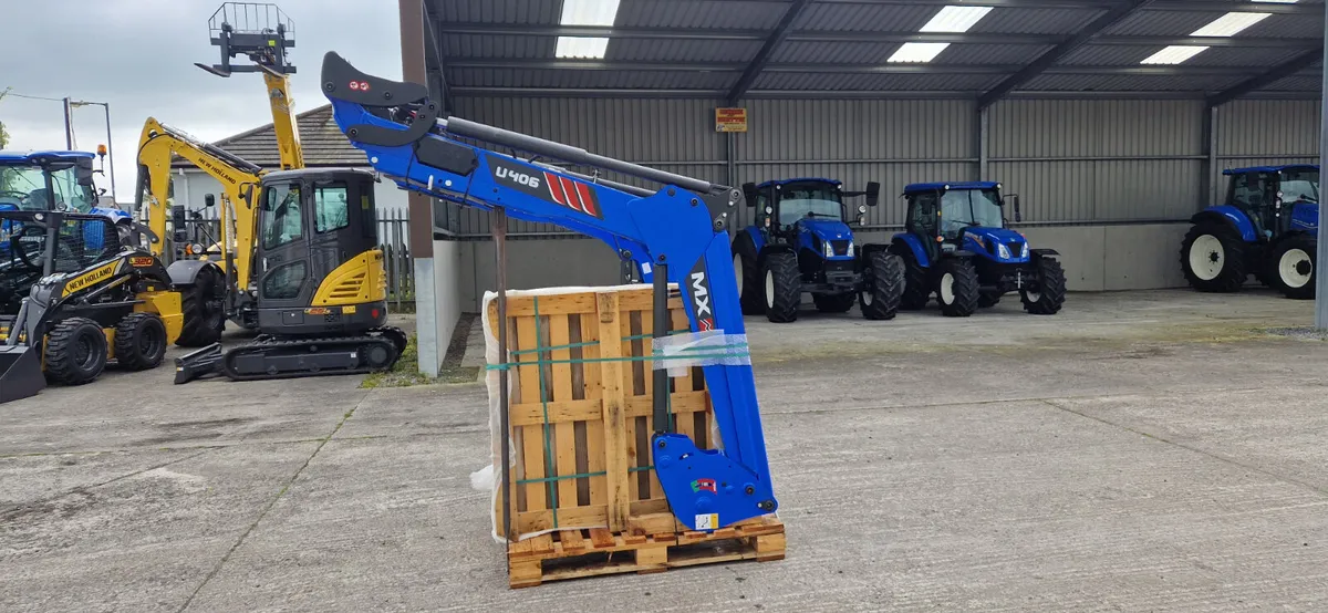 New Holland MX Loader - Image 1