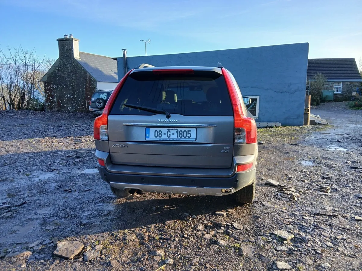 Volvo XC90 - Image 3