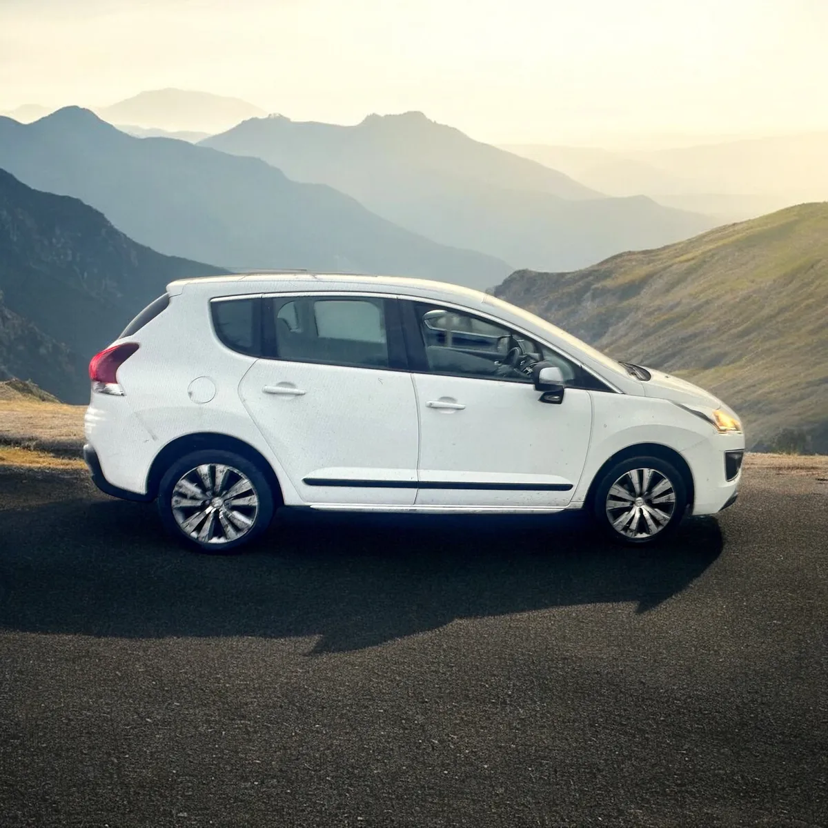 2014 Peugeot 3008 1.6 HDi Active 115BHP - Image 2