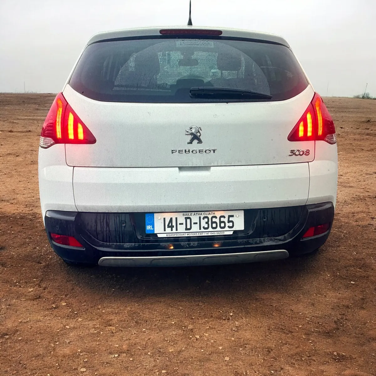 2014 Peugeot 3008 1.6 HDi Active 115BHP - Image 3