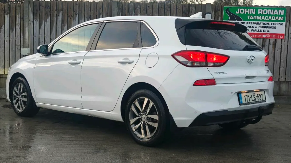 Hyundai i30 1.6 diesel - Image 2