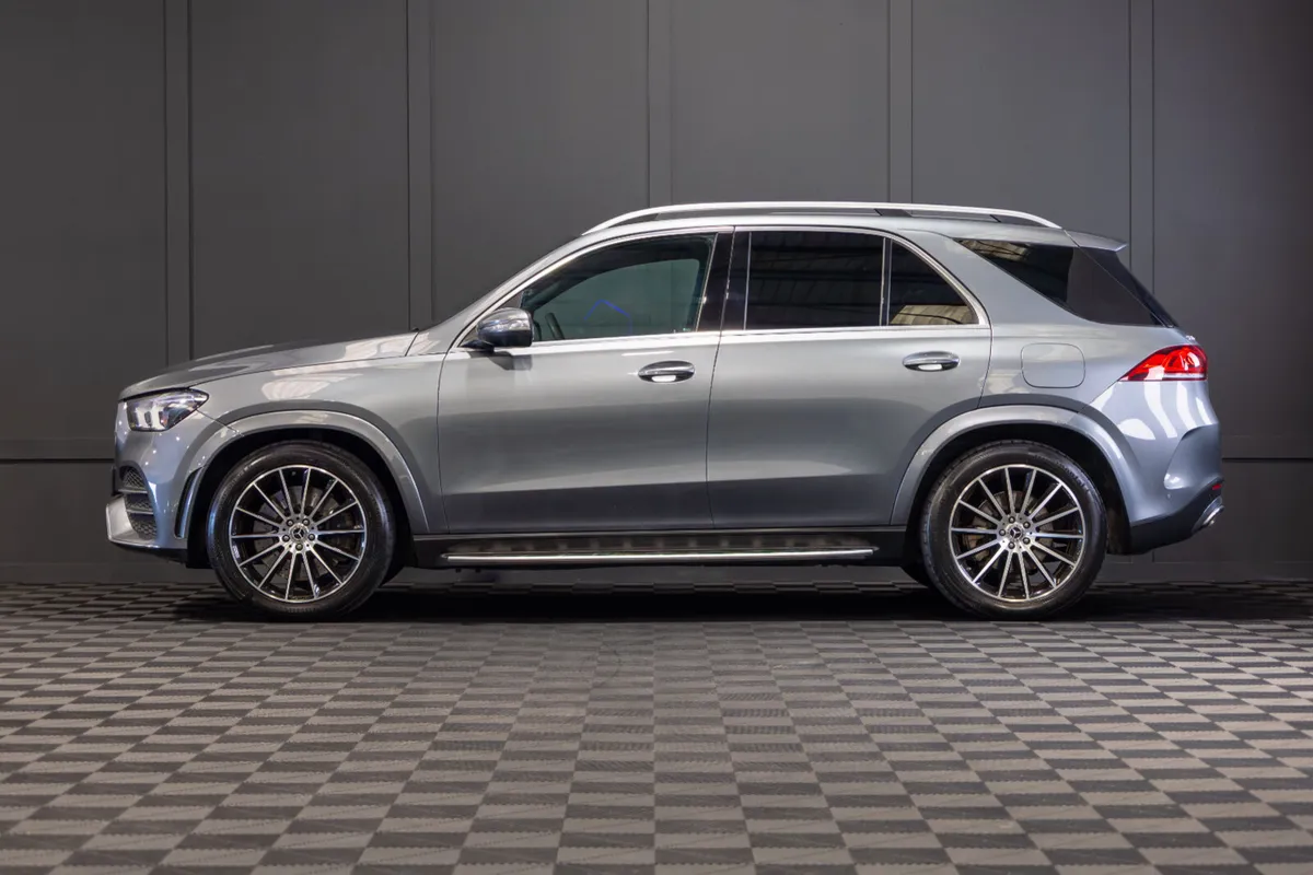 2022 Mercedes-Benz GLE 350de AMG Line Premium - Image 3