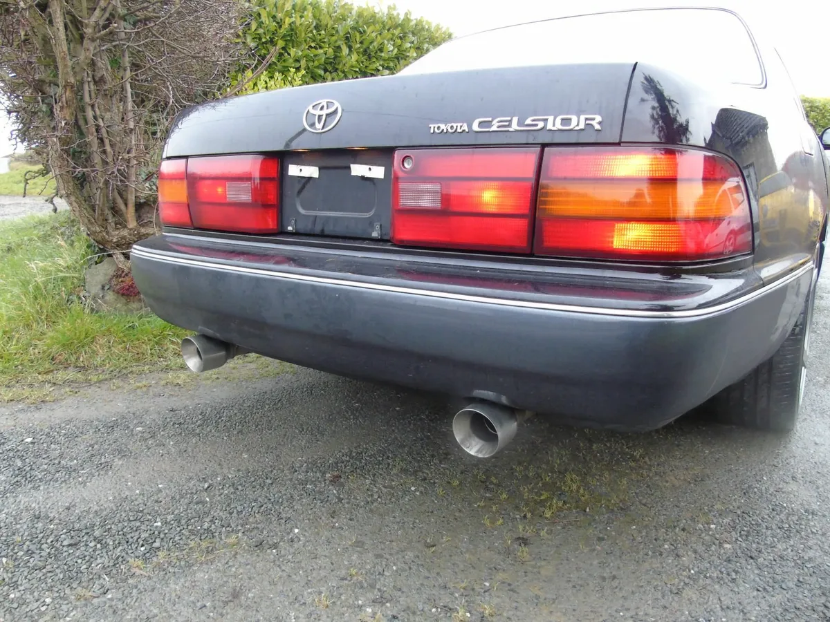 Toyota celsior BREAKING FOR PARTS - Image 1