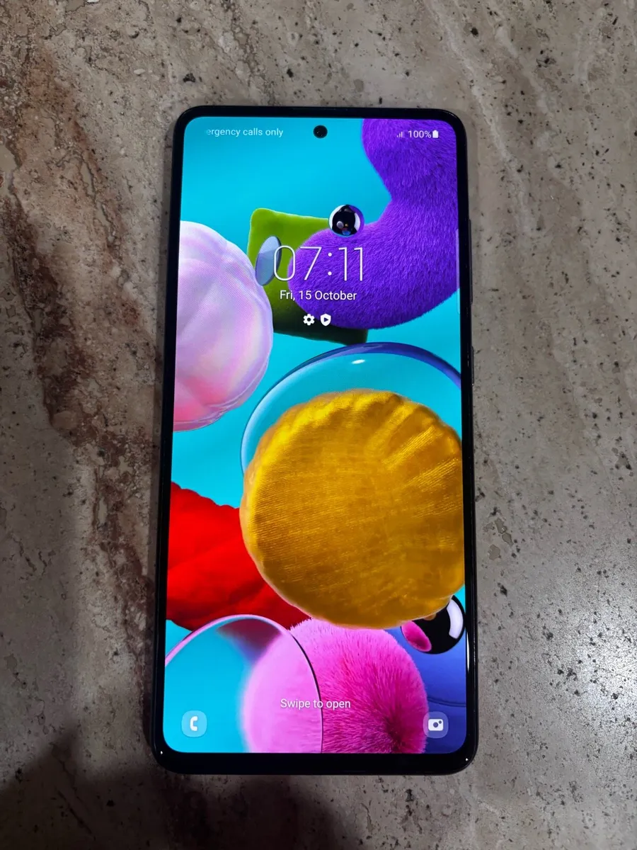Samsung Galaxy A51 - Image 1