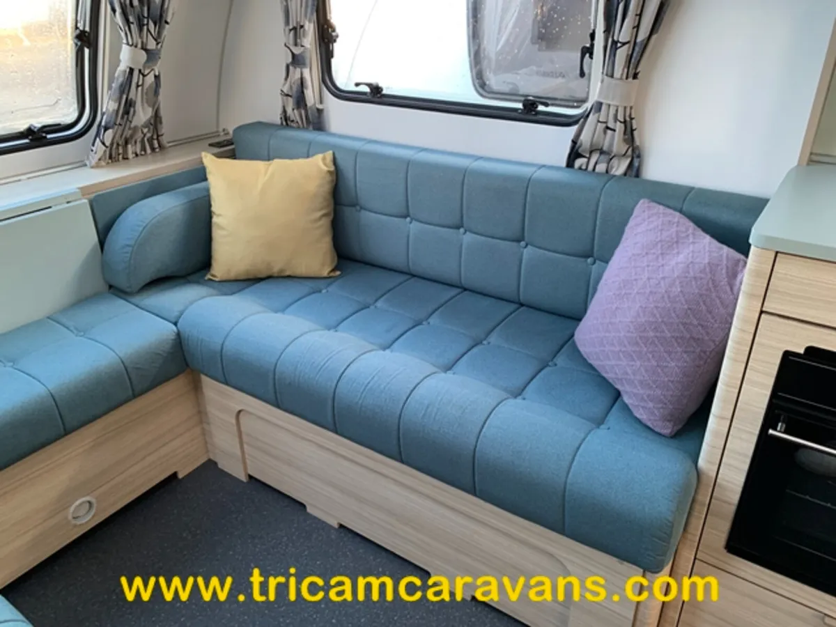 2020 Adria Altea 612DL Tyne Twin Fixed Beds - Image 4