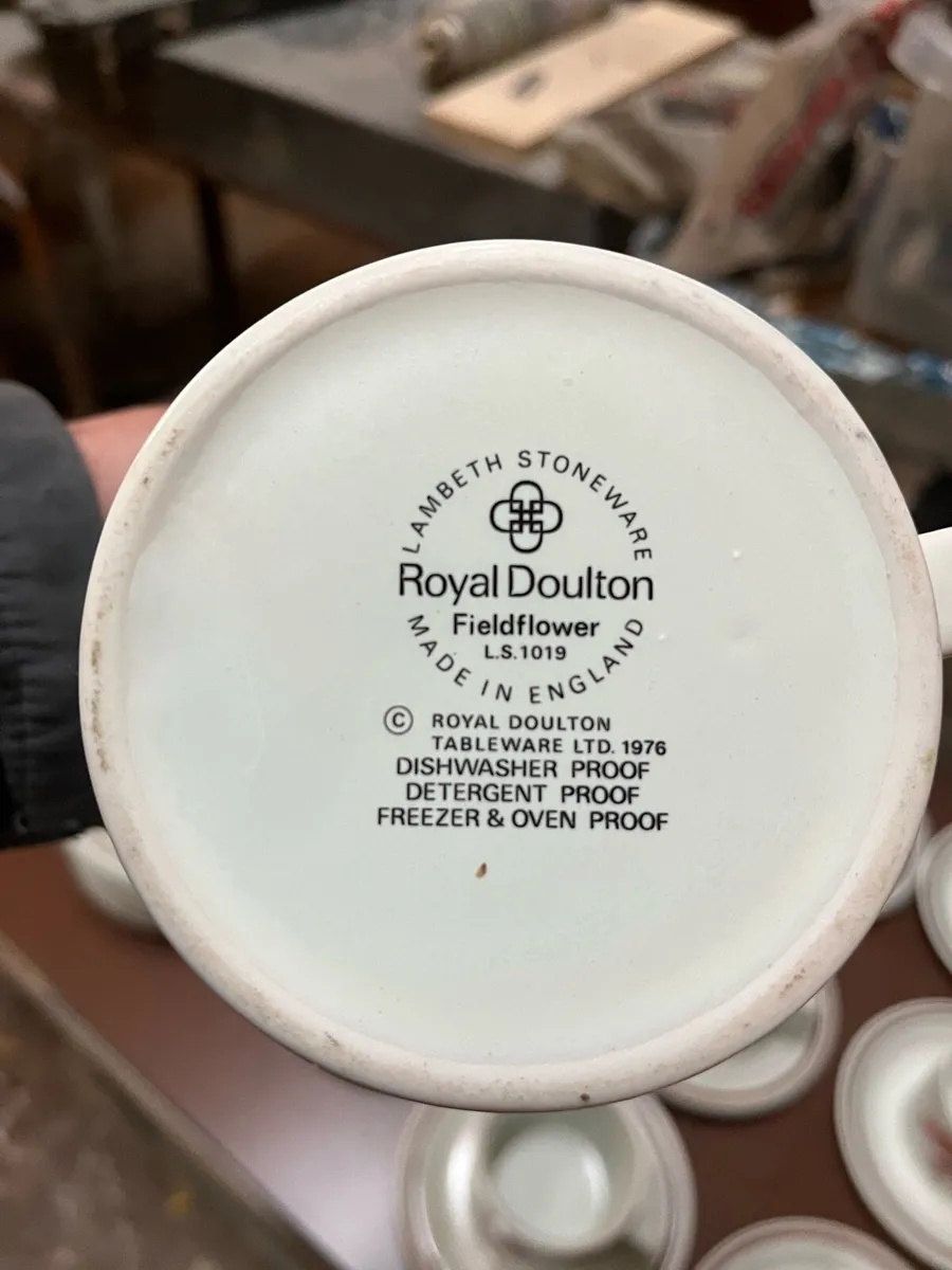 Royal doulton tea set - Image 2