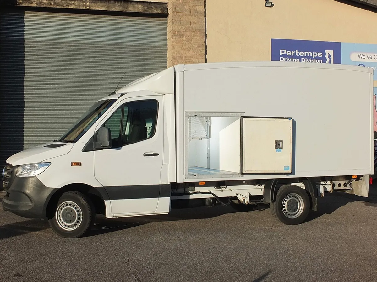 2019 Mercedes-Benz Sprinter Refrigerated Box Van - Image 1