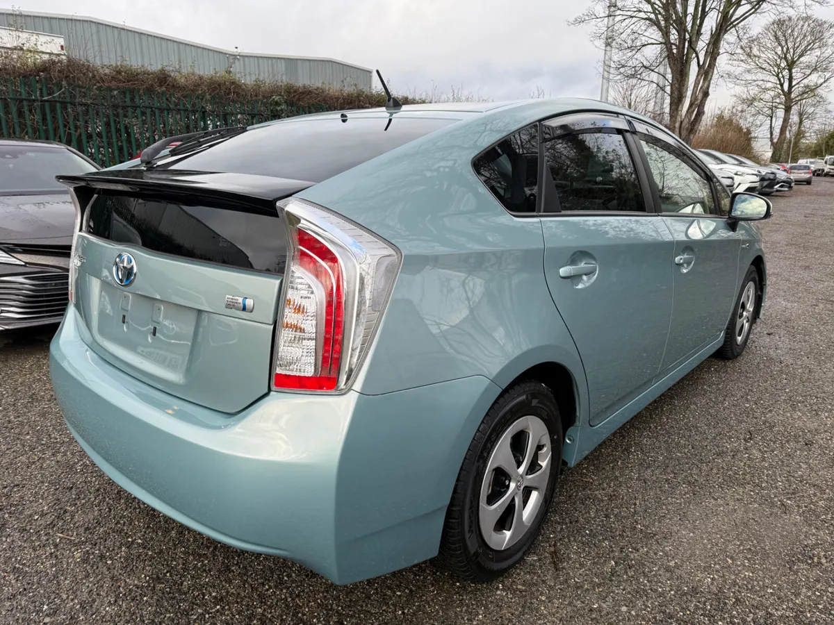 Toyota Prius 31.000 km!!! - Image 4