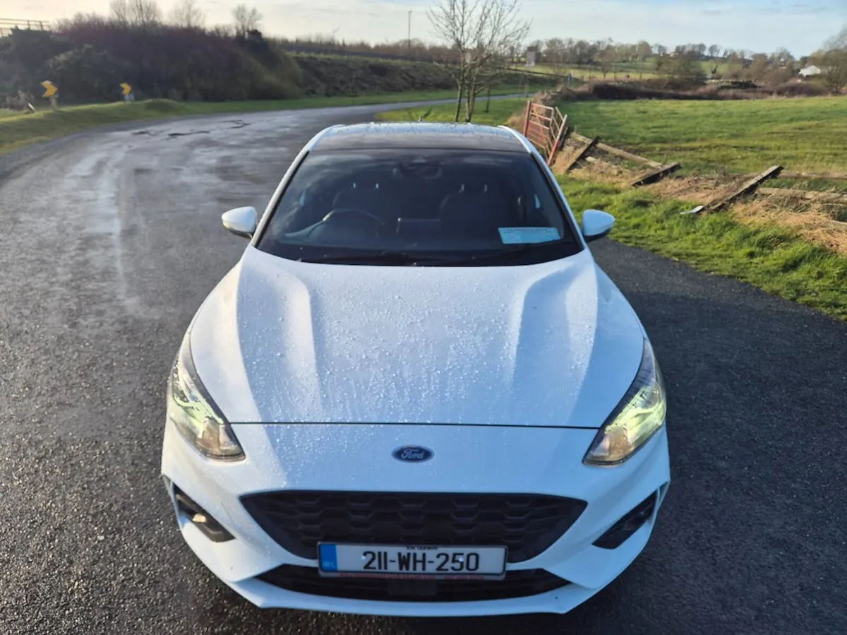 211 Ford Focus ST-LINE EDITION 5DR 1.5 TD 120 M6 - Image 2