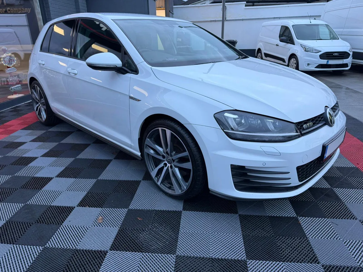 Volkswagen Golf 2017 GTD DSG ,88K - Image 4