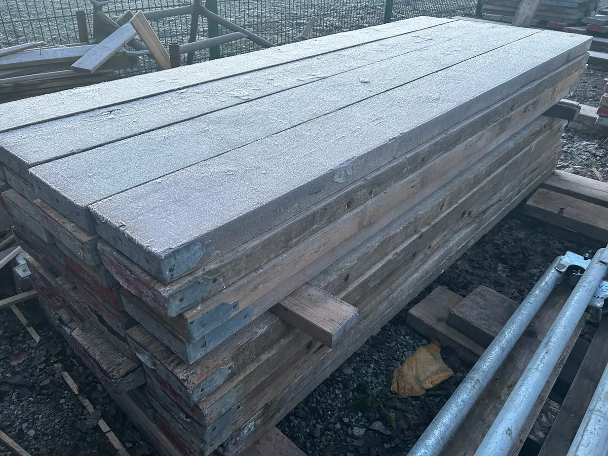 used scaffolding boards - Image 1