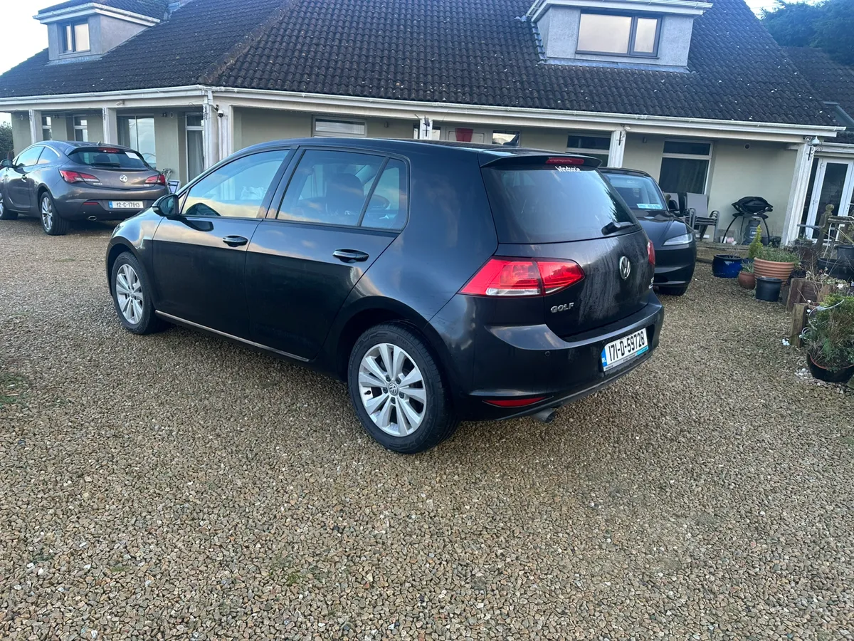 VW Golf High Line 1.2 Automatic 2017 - Image 2