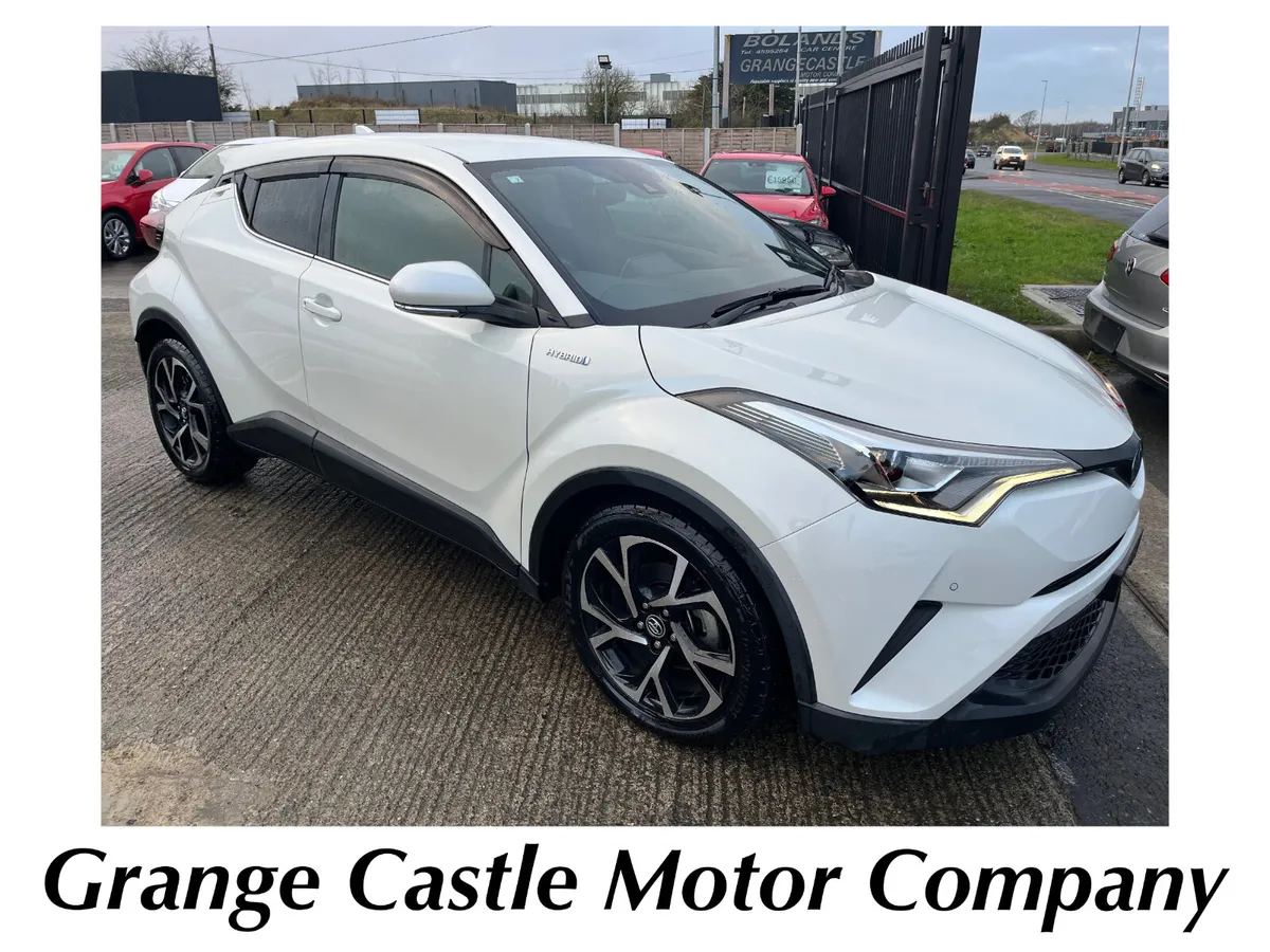 TOYOTA C-HR 2018, 1.8 HYBRID AUTO LOW KM HIGH SPEC - Image 1