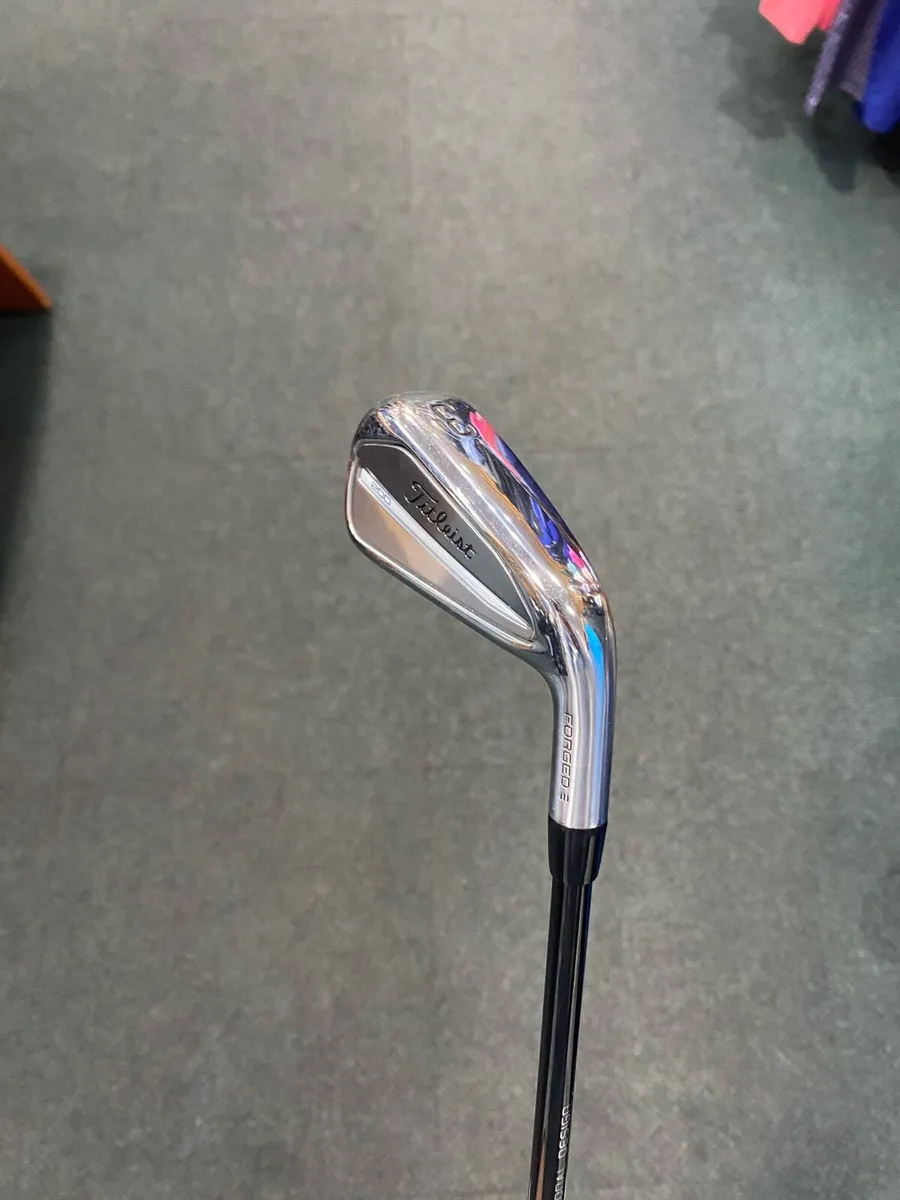 Titleist T200 Utility Iron - Image 2