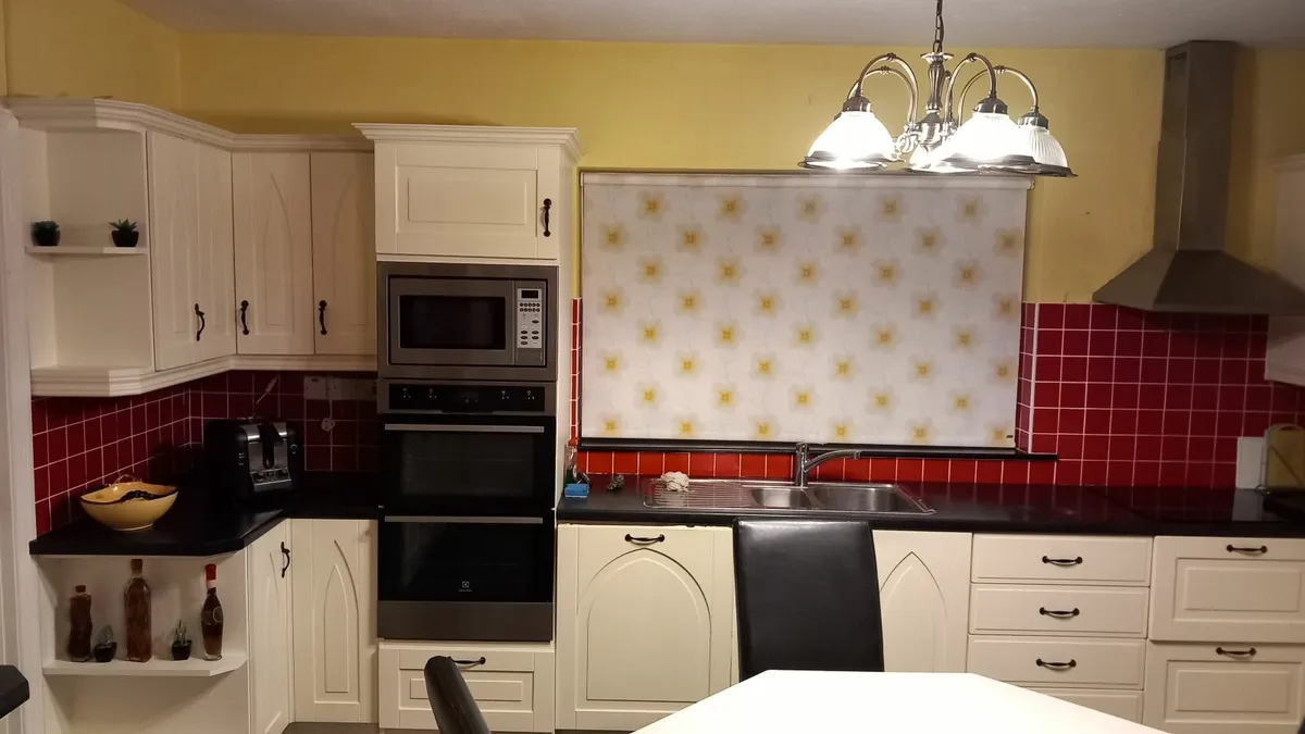 Kitchen and Appliances - Image 2