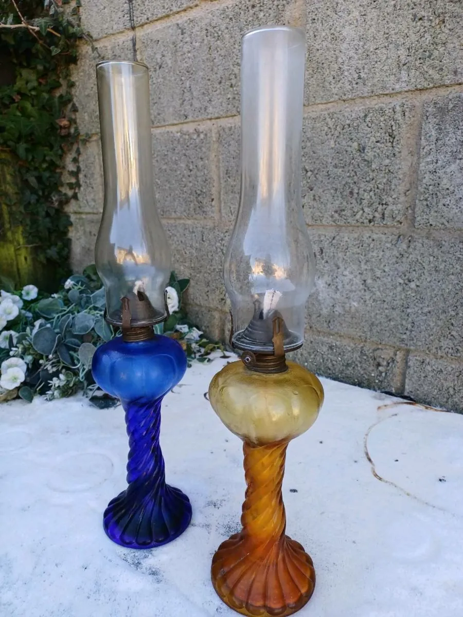 Early 20th-century Oil Lamps - Image 2