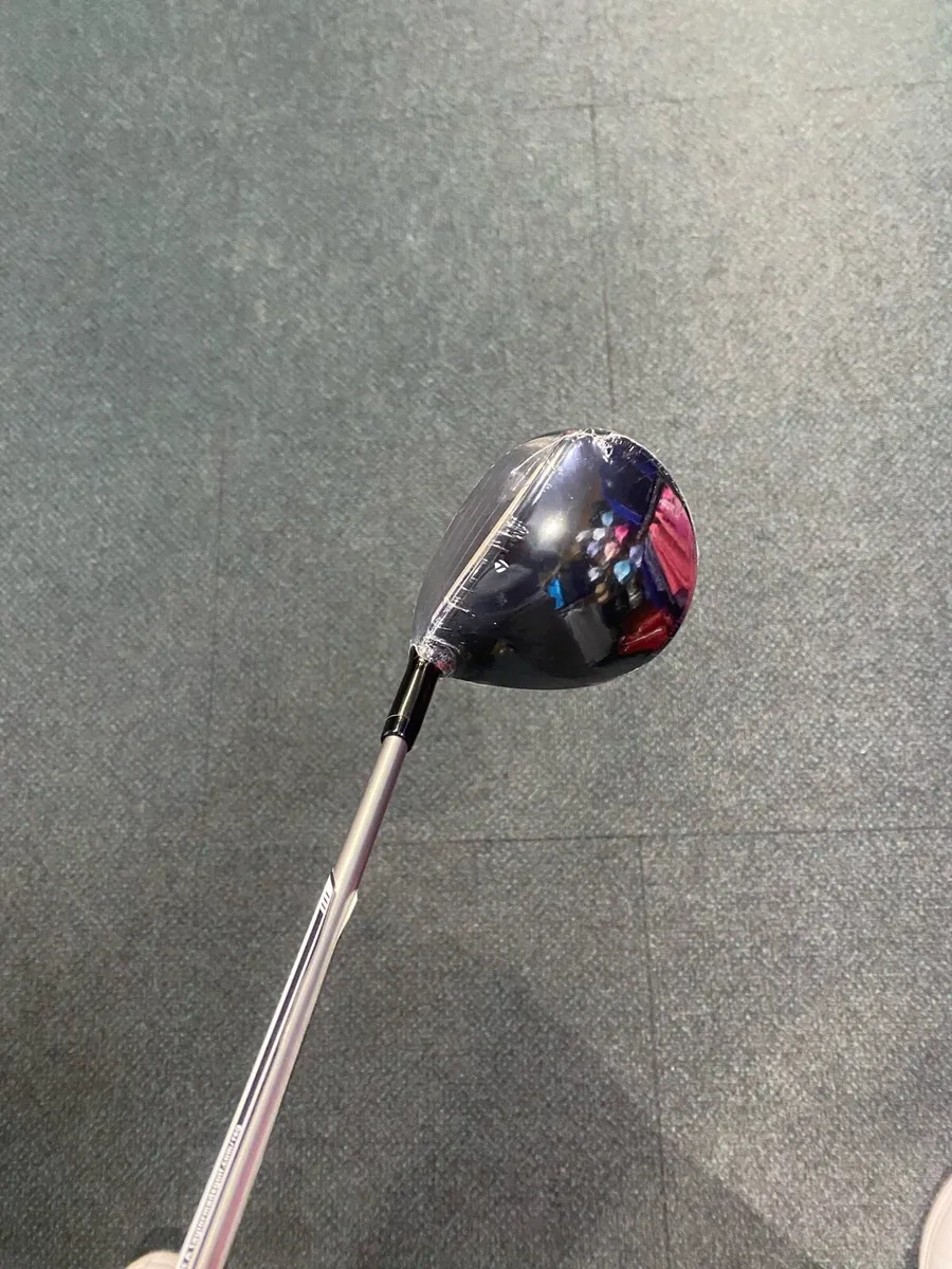 Taylormade Qi10 Max Fairway wood - Image 2