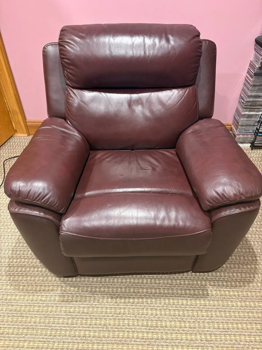 Armchair recliner