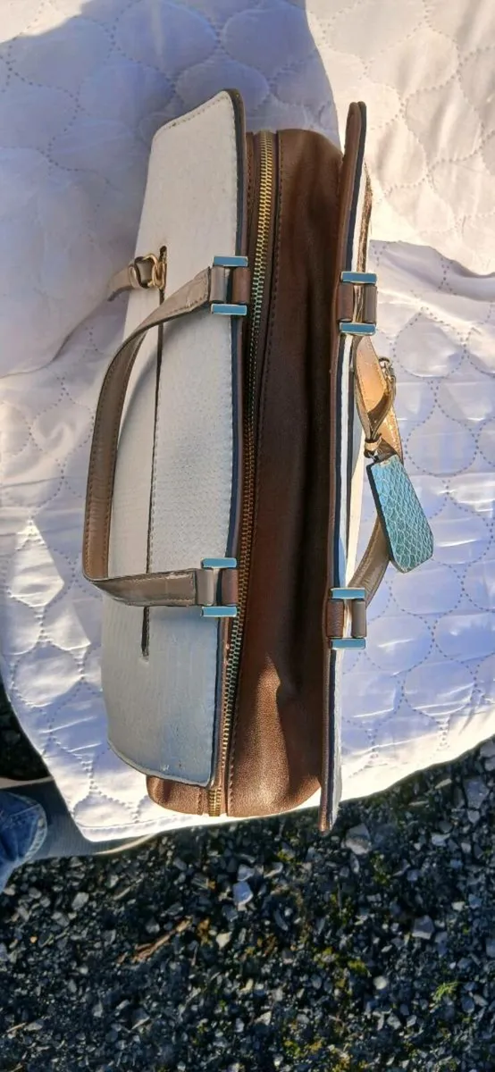 Designer bags - Image 3