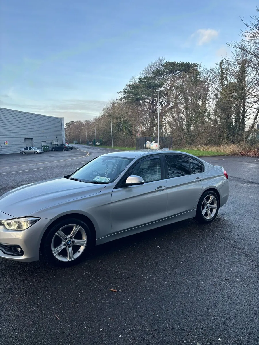 BMW 3Series - Image 3