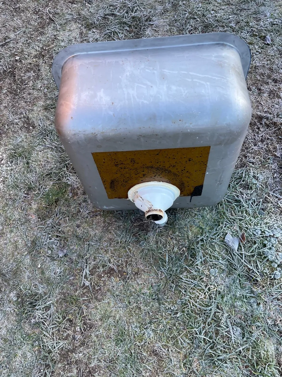 Sink kitchen - Image 4