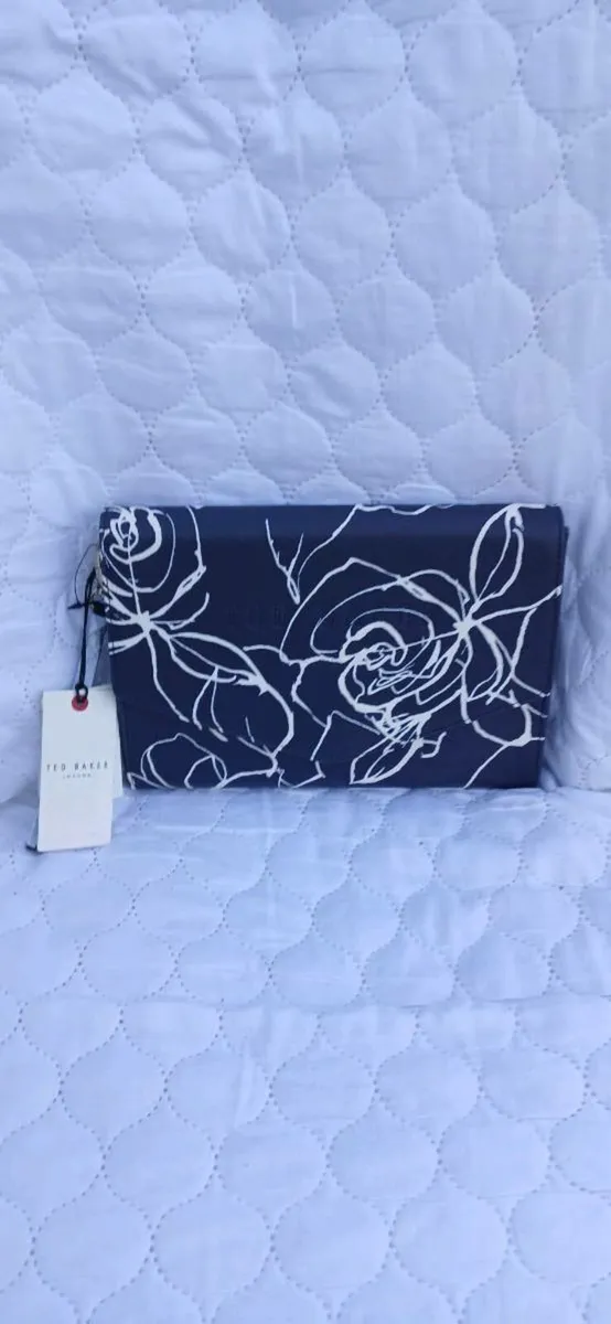 Designer bag - Image 1