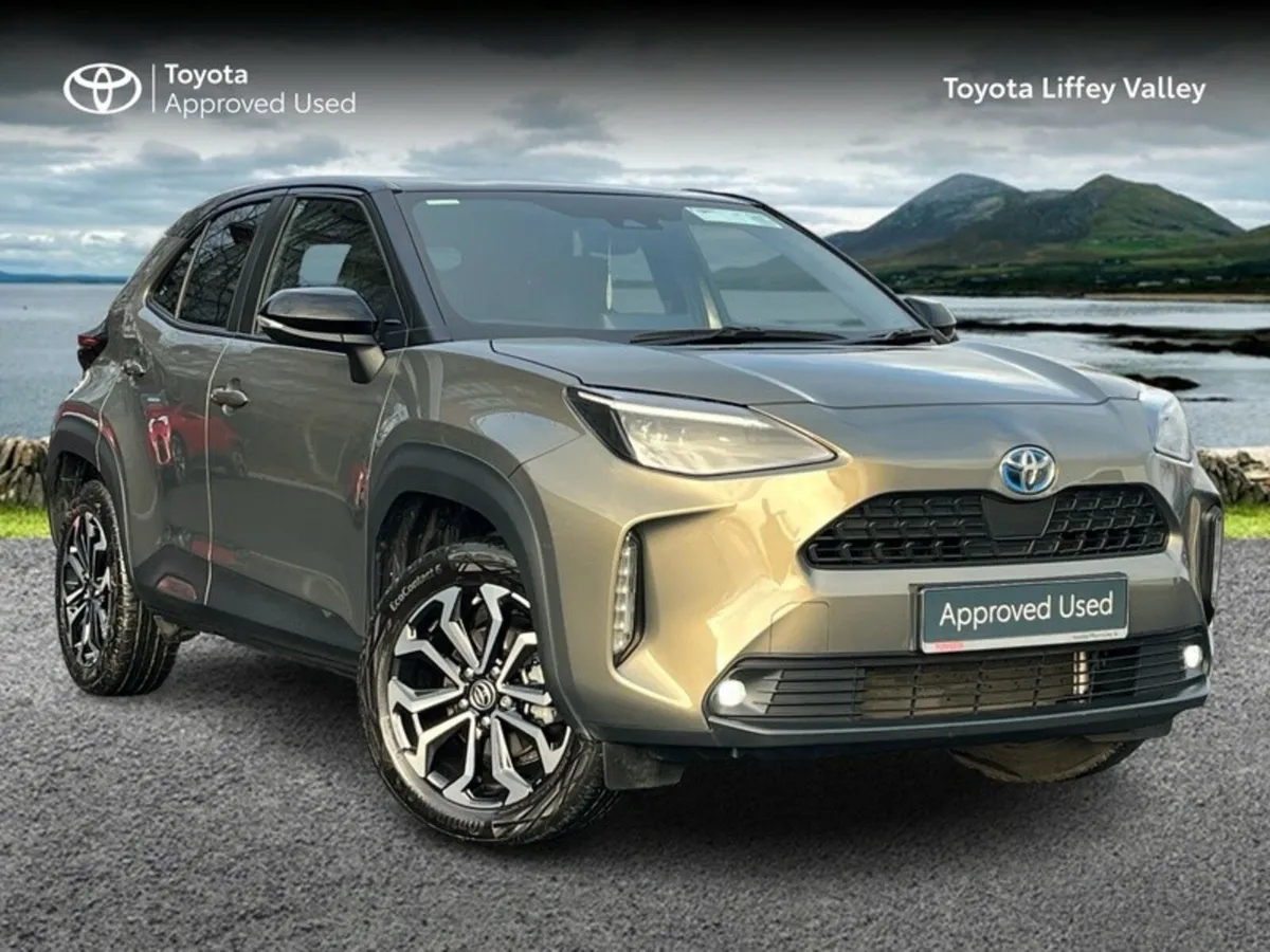 Toyota Yaris Cross YARIS CROSS LUNA SPORT - Image 1