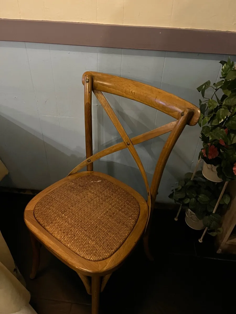 Contents of a Restaurant - Image 3